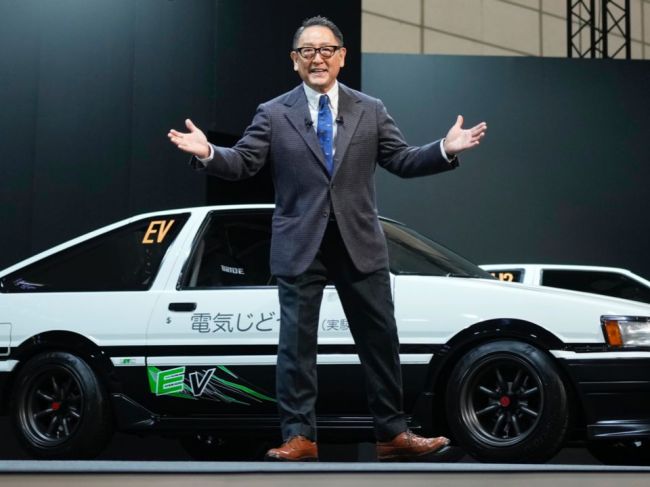 Toyota si za rok 2022 udržala post najväčšej automobilky sveta
