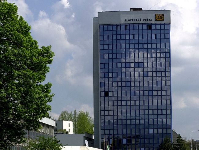 Slovenská pošta ruší v Poprade dve pobočky, obyvatelia spisujú petíciu