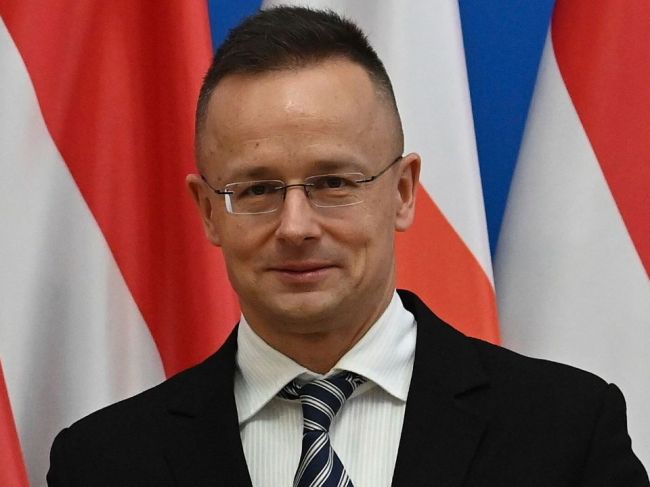 Szijjártó: Veľvyslancovi USA do našej vnútornej politiky nič nie je