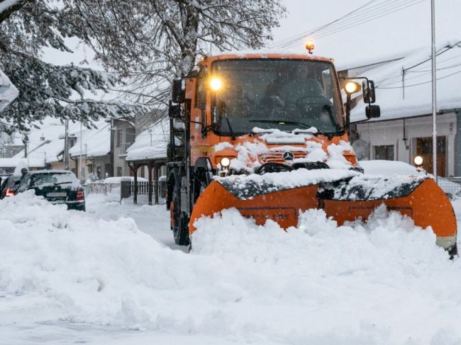 Žilina vyhlásila pre snehovú kalamitu mimoriadnu situáciu