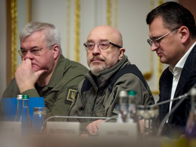 Ukrajinské médiá píšu o možnom odvolaní ministra obrany Reznikova