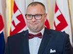 Verejný ochranca práv varuje: Toto môže viesť k zneužitiu sociálnych dávok