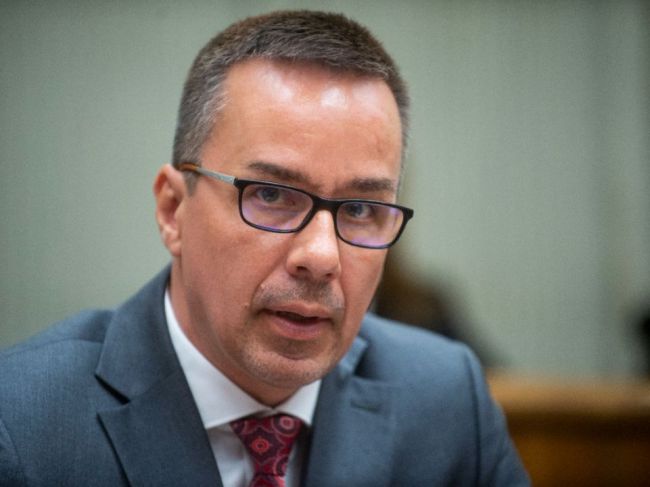 Opätovné zavedenie dotácií na obedy je podľa opozície priznaním si chyby
