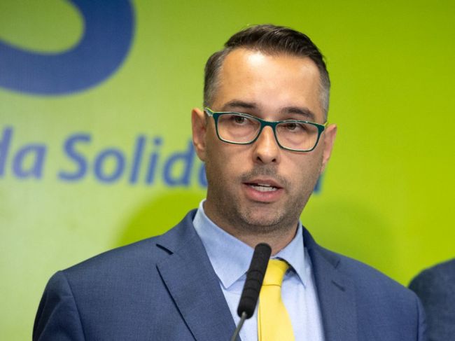 Cmorej: Mimoriadne zvyšovanie dôchodkov prešlo vďaka našej oprave návrhu
