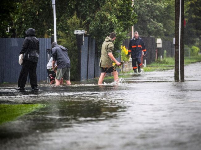 Tropická búrka Gabrielle si na Novom Zélande vyžiadala tri obete
