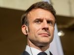 Macron: Chcem, aby bolo Rusko vo vojne s Ukrajinou porazené, nie rozdrvené