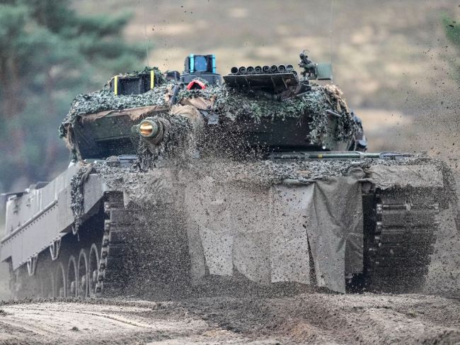 Nemecko dodá Ukrajine ďalšie štyri tanky Leopard 2A6, dovedna ich bude 18