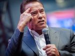 Schwarzenegger sa postavil proti nárastu antisemitizmu v USA