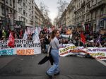 Štrajky vo Francúzsku narúšajú produkciu elektriny a dodávky paliva