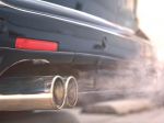 Spor o zákaz spaľovacích motorov rozdeľuje EÚ