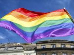 Parlament v Ugande schválil zákon o prísnych trestoch za homosexualitu
