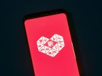 Online obchod využívajú milióny používateľov Androidu. Google ho zablokoval, čím skôr ho vymažte!