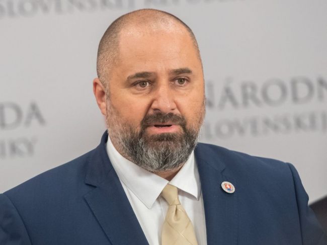 Linhart: Vláda by mala do 14 dní predložiť riešenie vysokých cien potravín