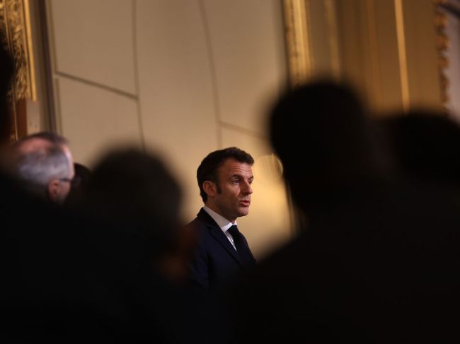 Macron chce špecifický zákon o eutanázii do konca tohto leta