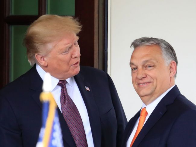 Veľvyslanec USA kritizoval Orbánov prejav podpory Trumpovi