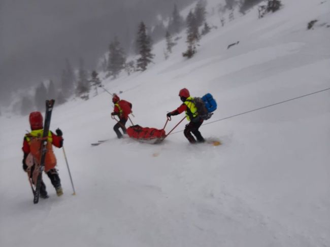 Horskí záchranári pomáhali českým turistom. Boli vyčerpaní a nemali vhodný výstroj