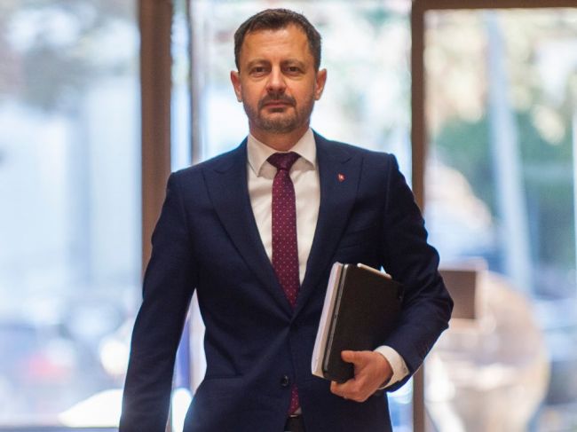 Zmluvy v súvislosti s obnovou nemocníc sa zatiaľ podpíšu so 7 nemocnicami, jednu ešte preverujú