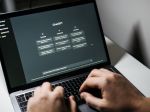 Rusi chcú konkurovať ChatuGPT, spúšťajú vlastnú verziu umelej inteligencie