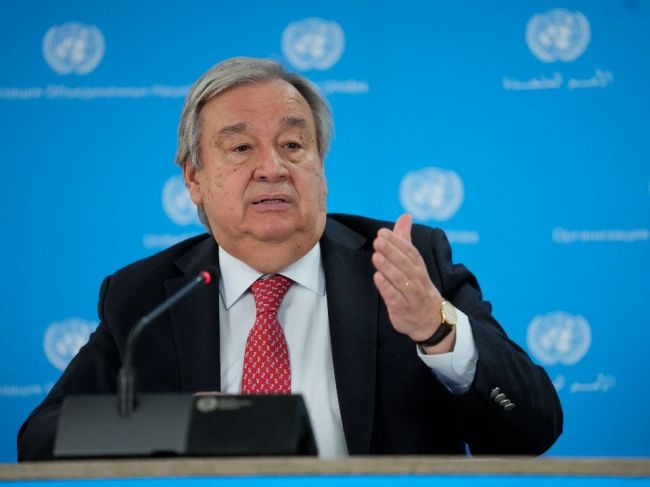 Guterres: Mierové rokovania Ruska s Ukrajinou momentálne nie sú možné