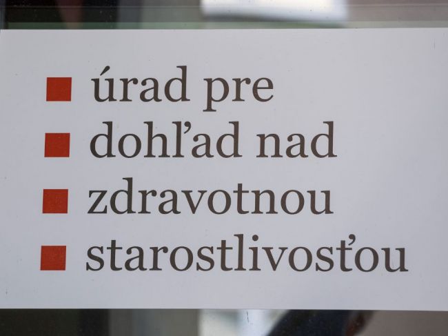 ÚDZS podal trestné oznámenie na poisťovňu Dôvera