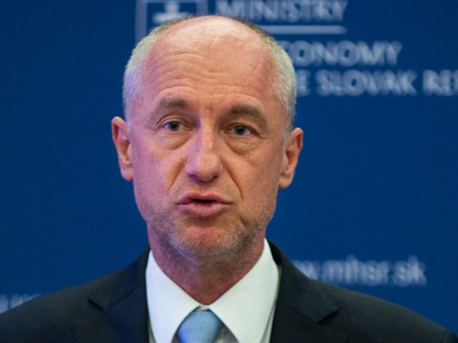 Hirman: Norma Euro 7 prinesie zdraženie áut minimálne o 2000 eur