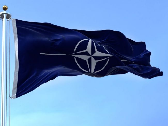 Podpora NATO na Slovensku klesla, za vojnou vidí Rusko 40 percent ľudí