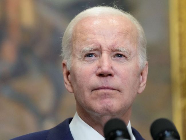 Biden a McCarthy sa definitívne dohodli na zvýšení dlhového stropu USA