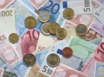 Maďarsko prijme euro až po roku 2030, myslí si guvernér MNB