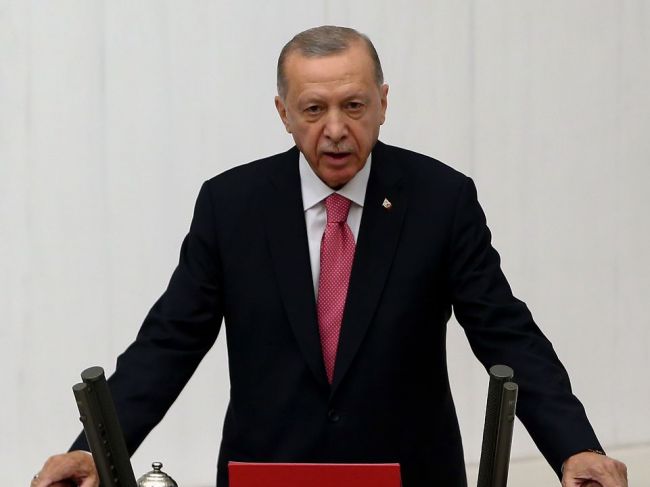 Erdogan v inauguračnom prejave prisľúbil novú ústavu a oživenie ekonomiky