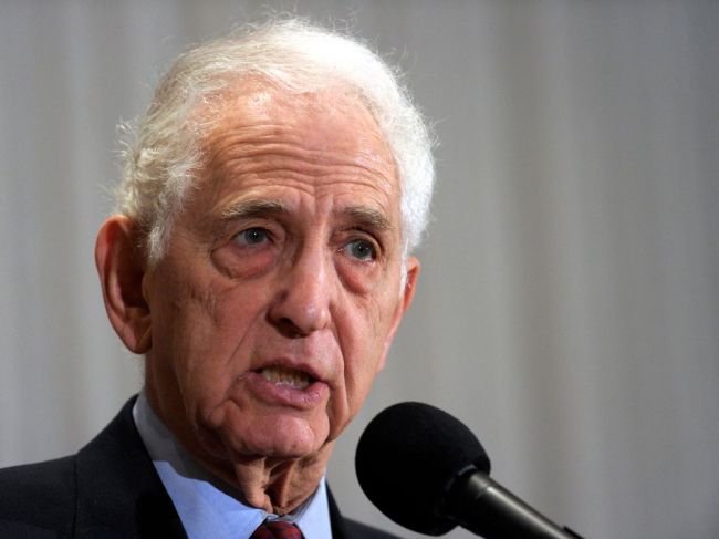 Zomrel Daniel Ellsberg, ktorý zverejnil dokumenty o vojne vo Vietname