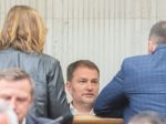 OĽANO chce pozmeňujúcim návrhom presadiť koncept "matiek bez daní"
