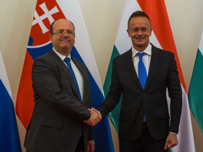 Wlachovský: Slovensko má záujem na normálnych vzťahoch s Maďarskom