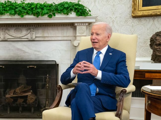 Biden podporil vstup Švédska do NATO, podľa neho posilní Alianciu