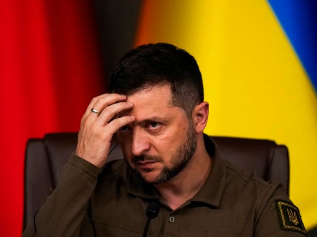 Zelenskyj skritizoval NATO za "neisté" a "slabé" výroky o členstve Ukrajiny