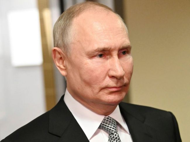 Putin sa nezúčastní na summite BRICS, hrozilo mu zatknutie