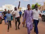 OSN aj EÚ žiadajú okamžité prepustenie nigerského prezidenta Bazouma