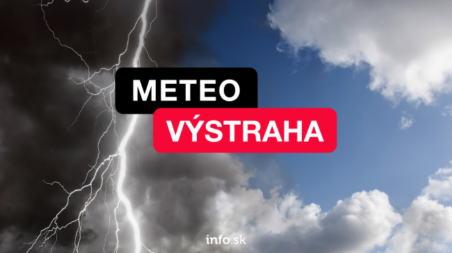 Meteorológovia varujú pred búrkami. Výstrahy platia v tejto oblasti, môžu sa vyskytnúť aj krúpy