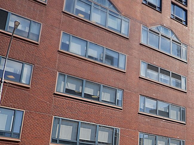 Väzeň ušiel z 5. poschodia nemocnice a privolal si taxík