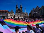 Desaťtisíce ľudí prešli Prahou v pochode Prague Pride, zapojili sa aj členovia vlády 