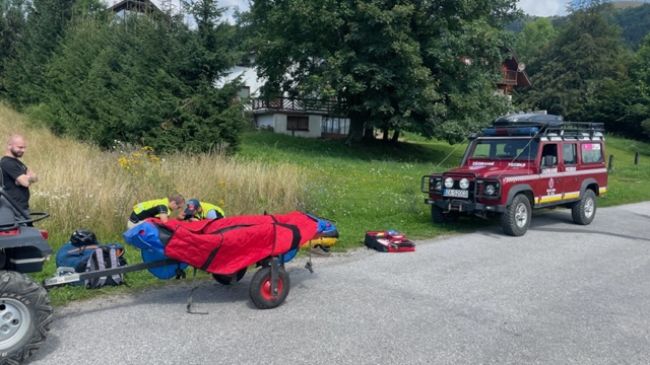 Nešťastný dopad paraglajdistu: Na mieste zasahovali horskí záchranári