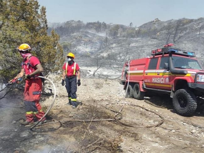 Do Grécka odchádza pomáhať s hasením požiarov 39 hasičov zo Slovenska