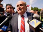 Trumpov bývalý právnik Giuliani sa prihlásil v spojitosti s obžalobou z volebných podvodov