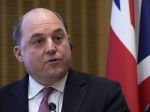 Britský minister obrany podal demisiu