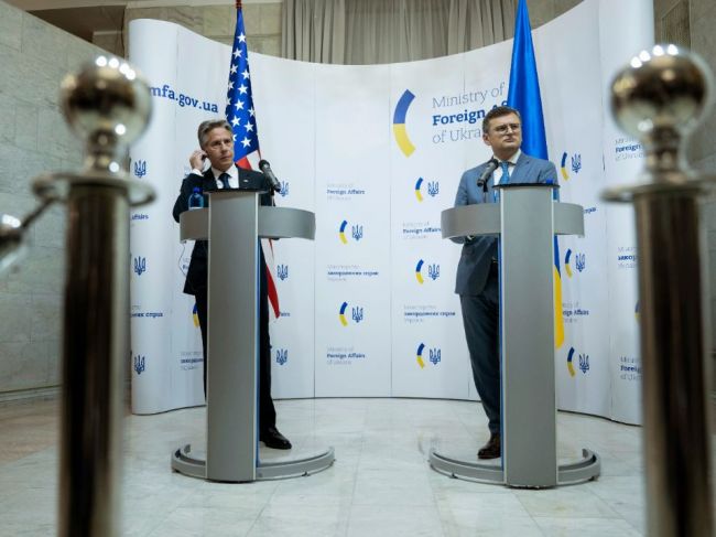 Rusko odsúdilo zámer USA poslať Ukrajine muníciu s ochudobneným uránom