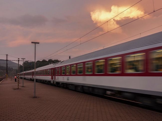 Vo vlaku, smerujúcom z Bratislavy do Košíc, našli náboje