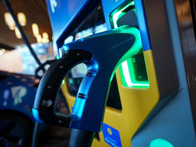 EÚ bude vyšetrovať čínske štátne dotácie pre elektromobily