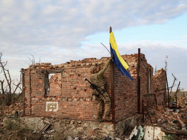 Ukrajina hlási územné zisky na východe i juhu krajiny