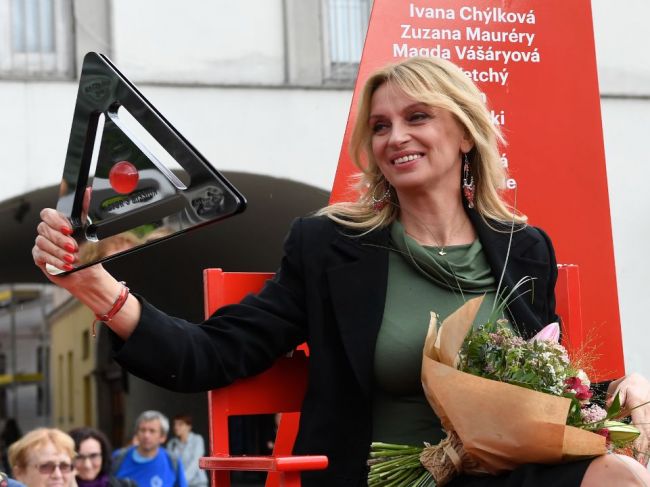 Česká herečka Ivana Chýlková oslavuje 60 rokov