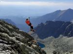 Turista neprežil pád vo Vysokých Tatrách, udalosť nahlásil náhodný svedok