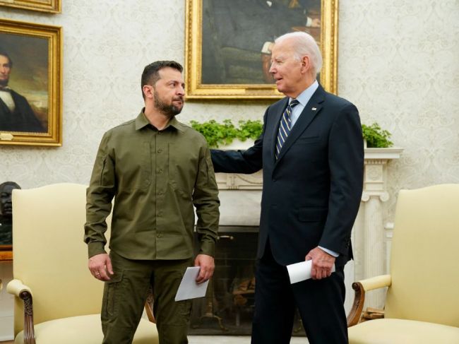 Zelenskyj vyjadril obavy v spojitosti s podporou USA v predvolebnom období